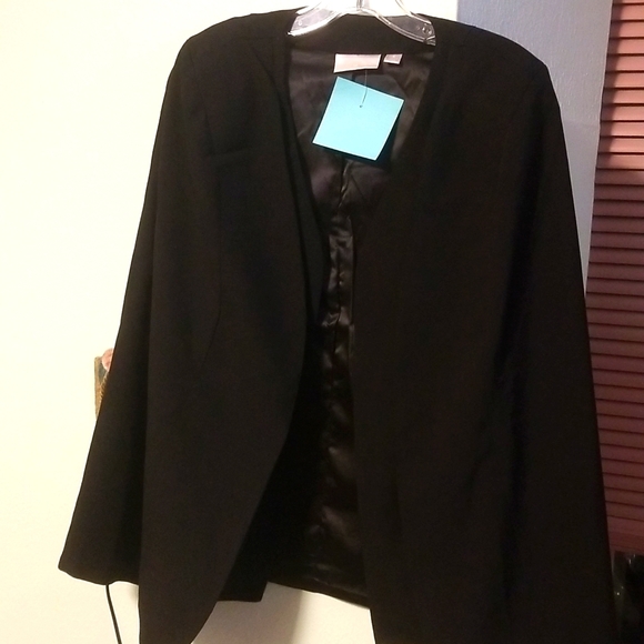 Cape blazer by belle kim gravel - Picture 1 of 5
